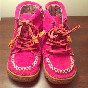 Livie and Luca Moccasins